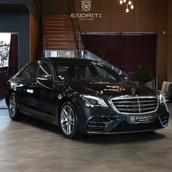 MERCEDES-BENZ