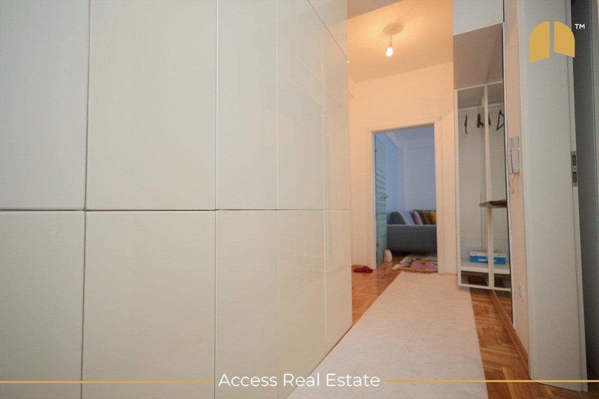 Thumbnail image 4