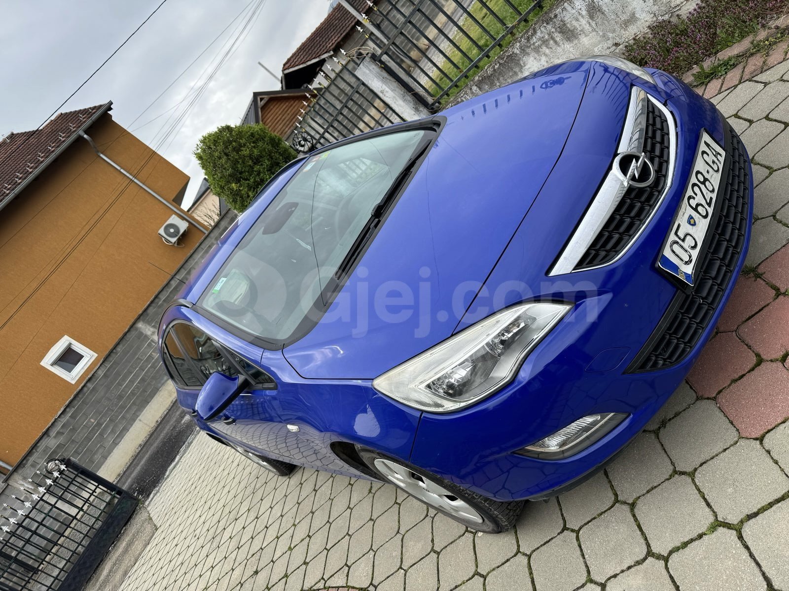 Opel Astra CDTI 1.7, 2012