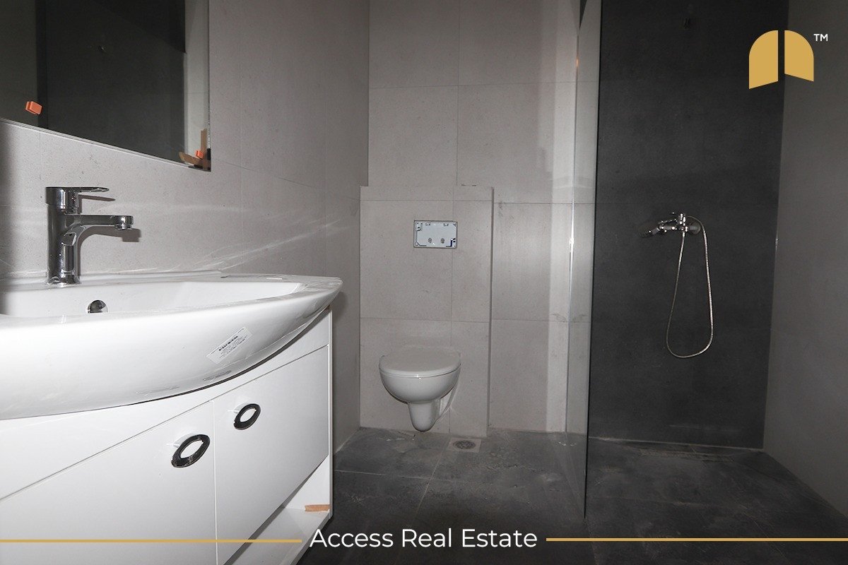 Thumbnail image 1