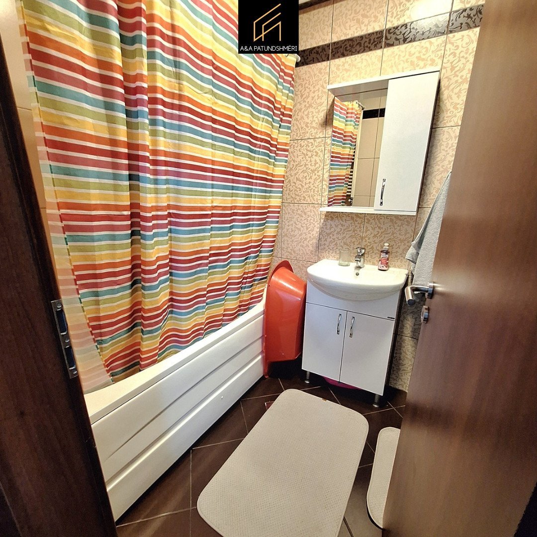 Thumbnail image 6