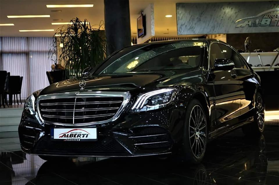 MERCEDES-BENZ