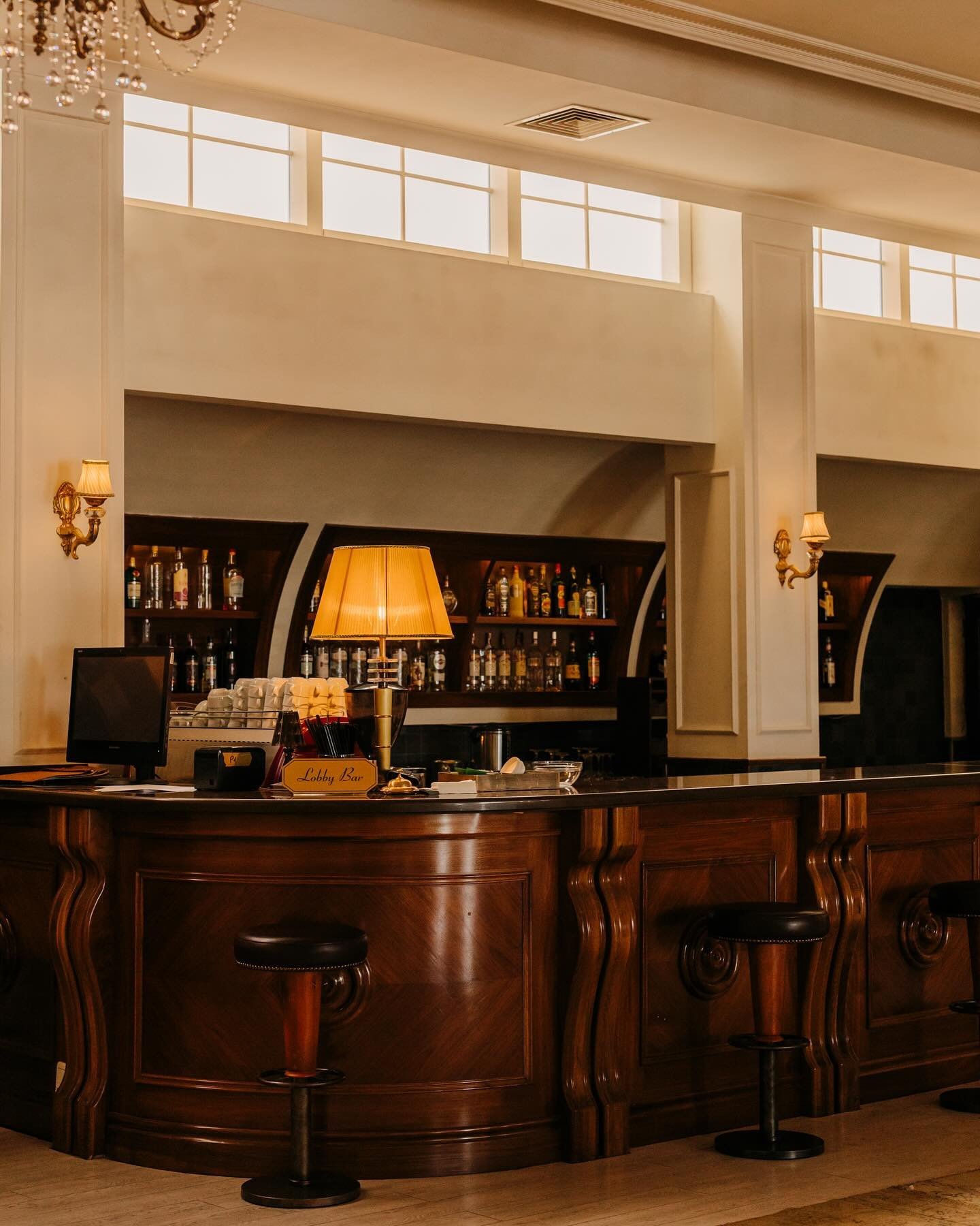Garden Hotel’s Lobby Bar – a stylish setting for a relaxing drink
