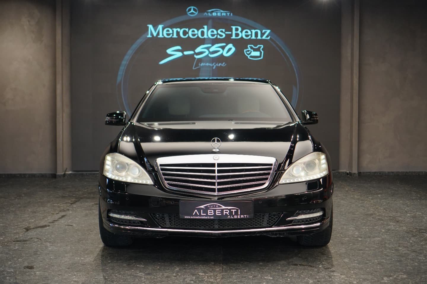 Mercedes-Benz S 550 4MATIC – Veturë e Blinduar