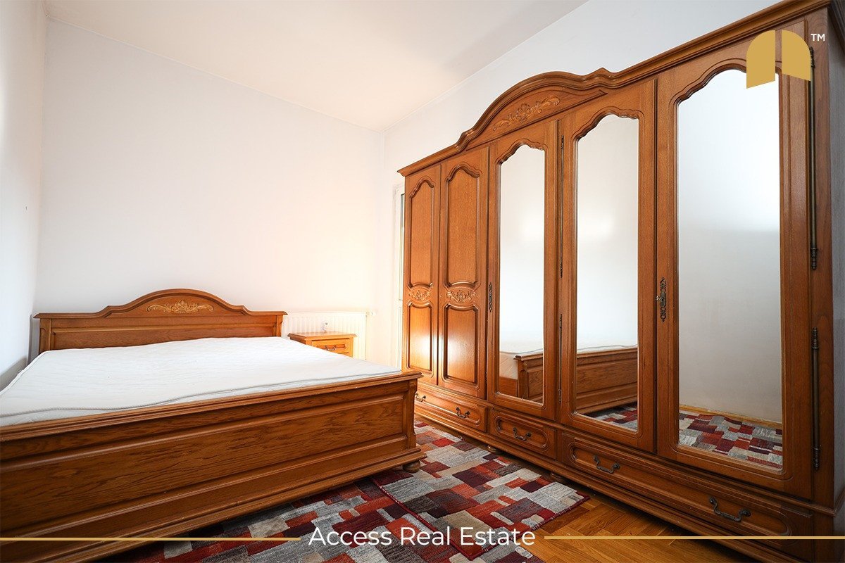 Thumbnail image 1