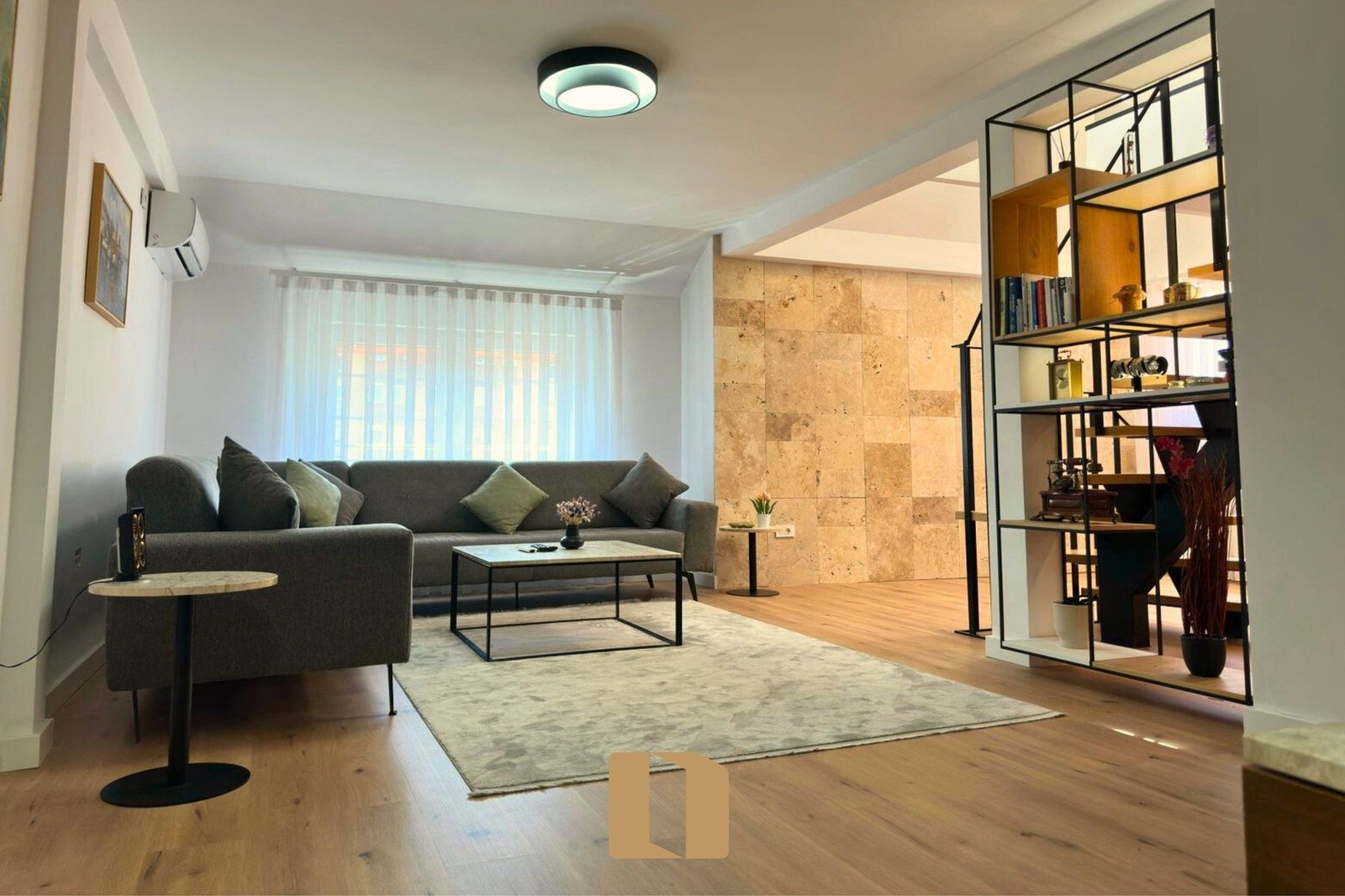 PENTHOUSE / DUPLEX ME QIRA – PEJTON