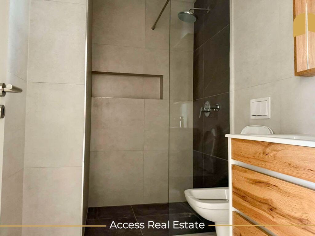 Thumbnail image 3