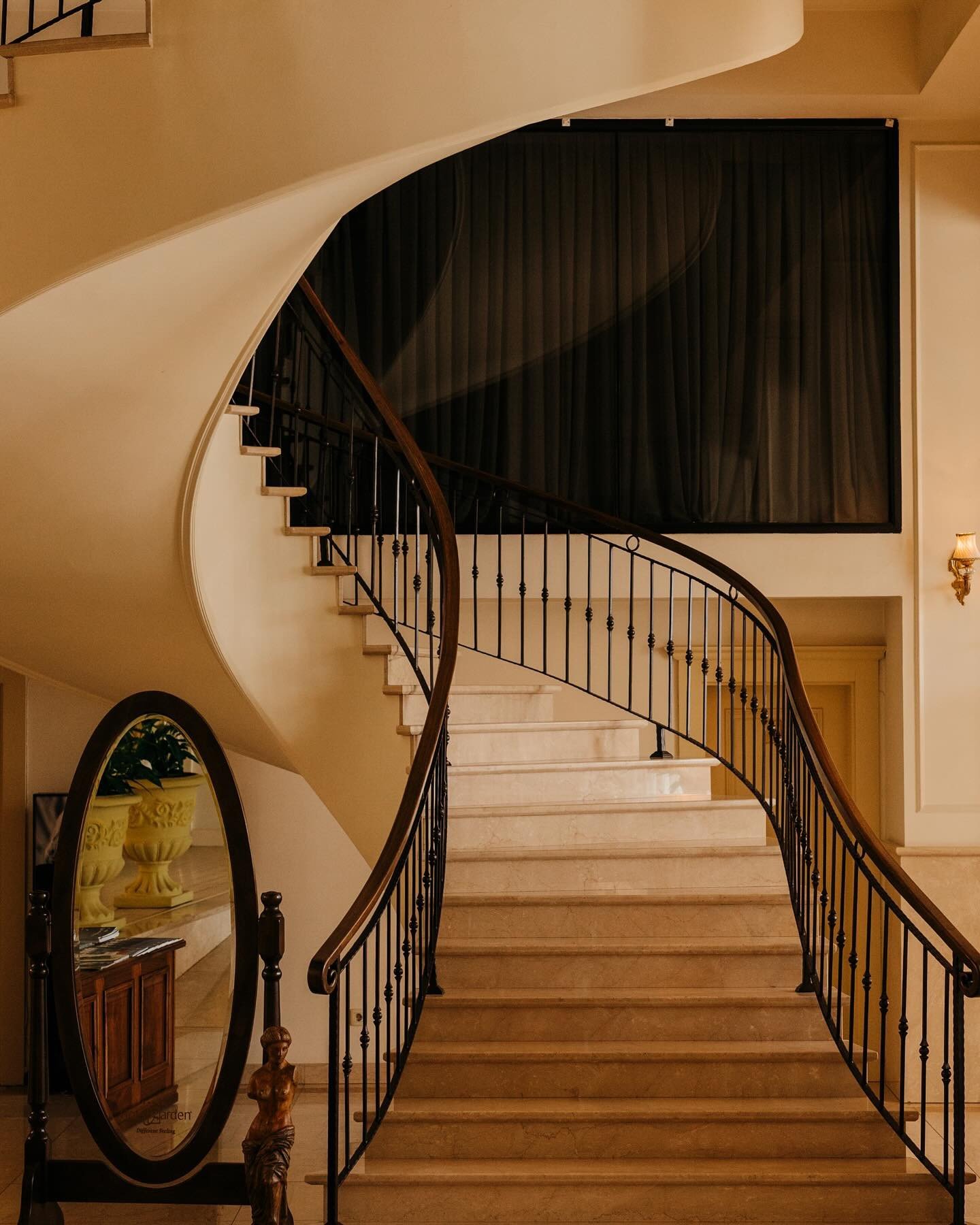 Elegant charm meets classic design at Hotel Garden