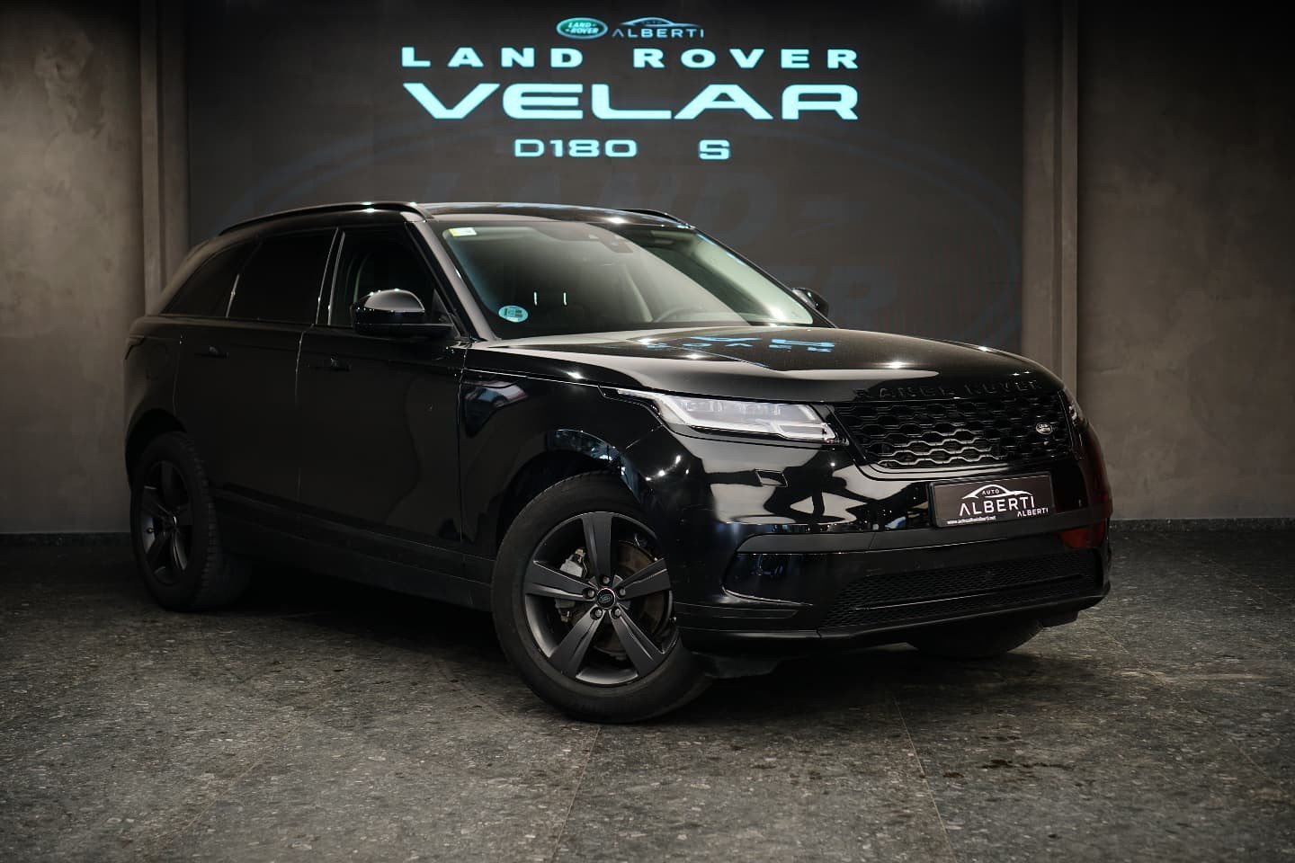 RANGE ROVER VELAR