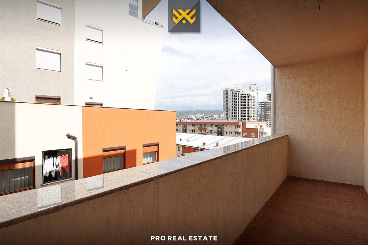 Thumbnail image 3