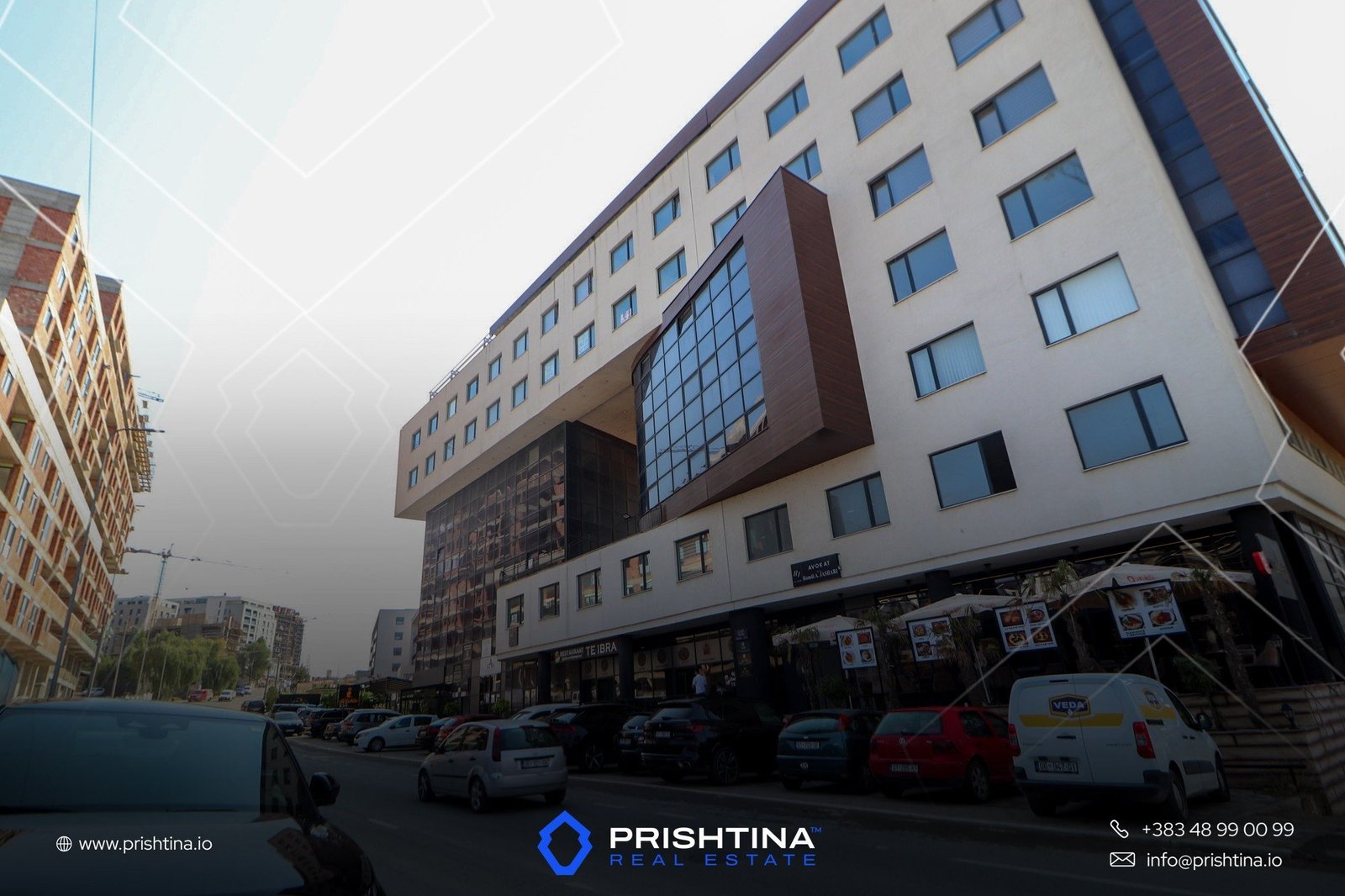 Zyre ne shitje te Prishtina e Re