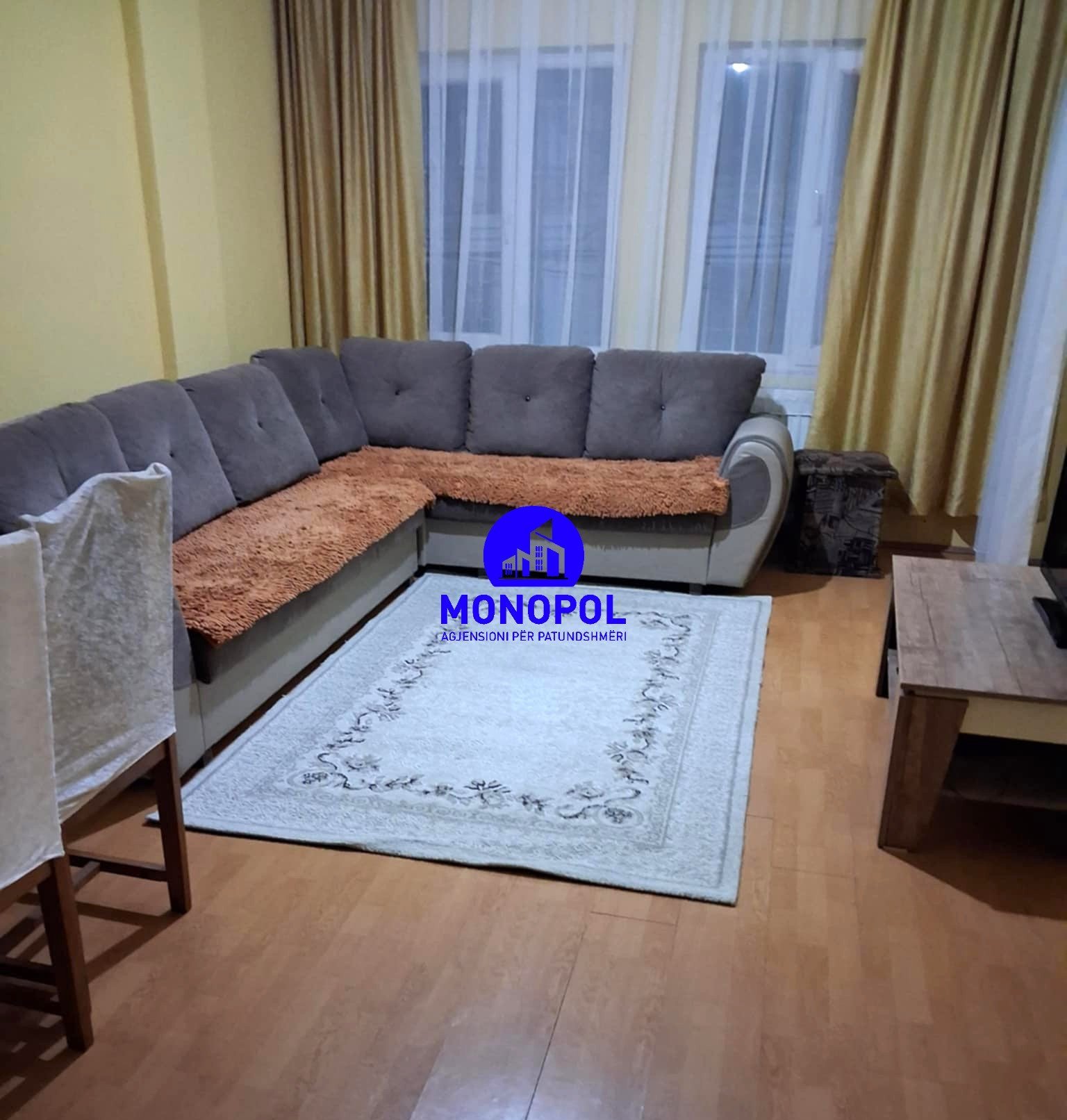 Banesë me qira në Qendër