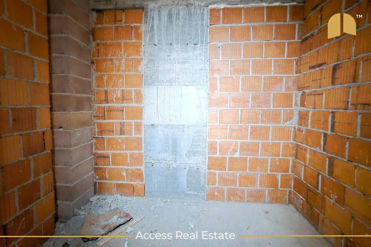 Thumbnail image 3