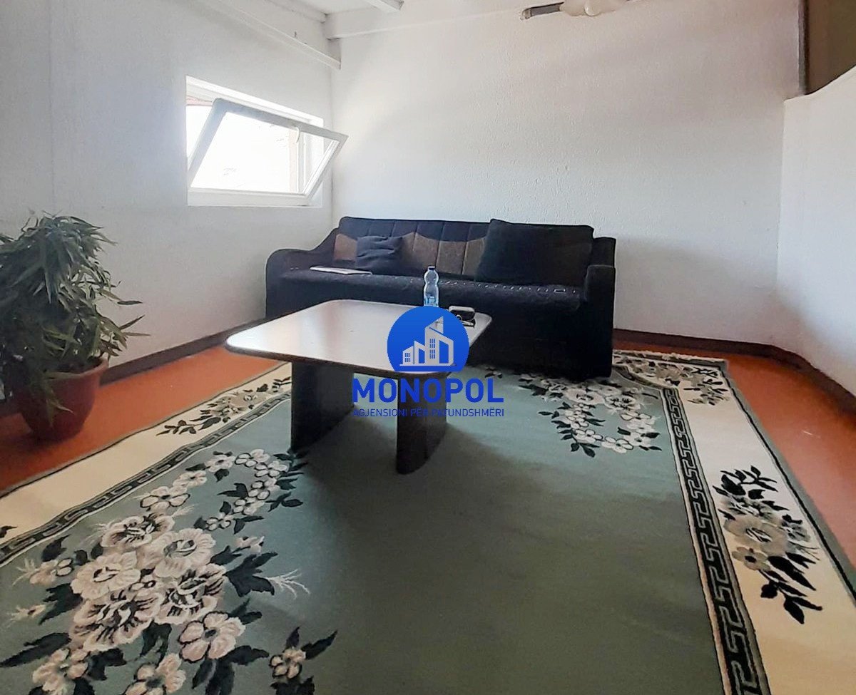 Banesë me qira në Qendër