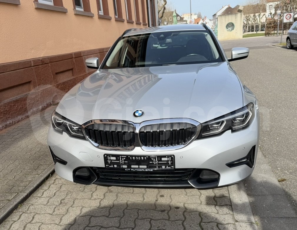 BMW 320 (G20) sport line model i vitit 2022