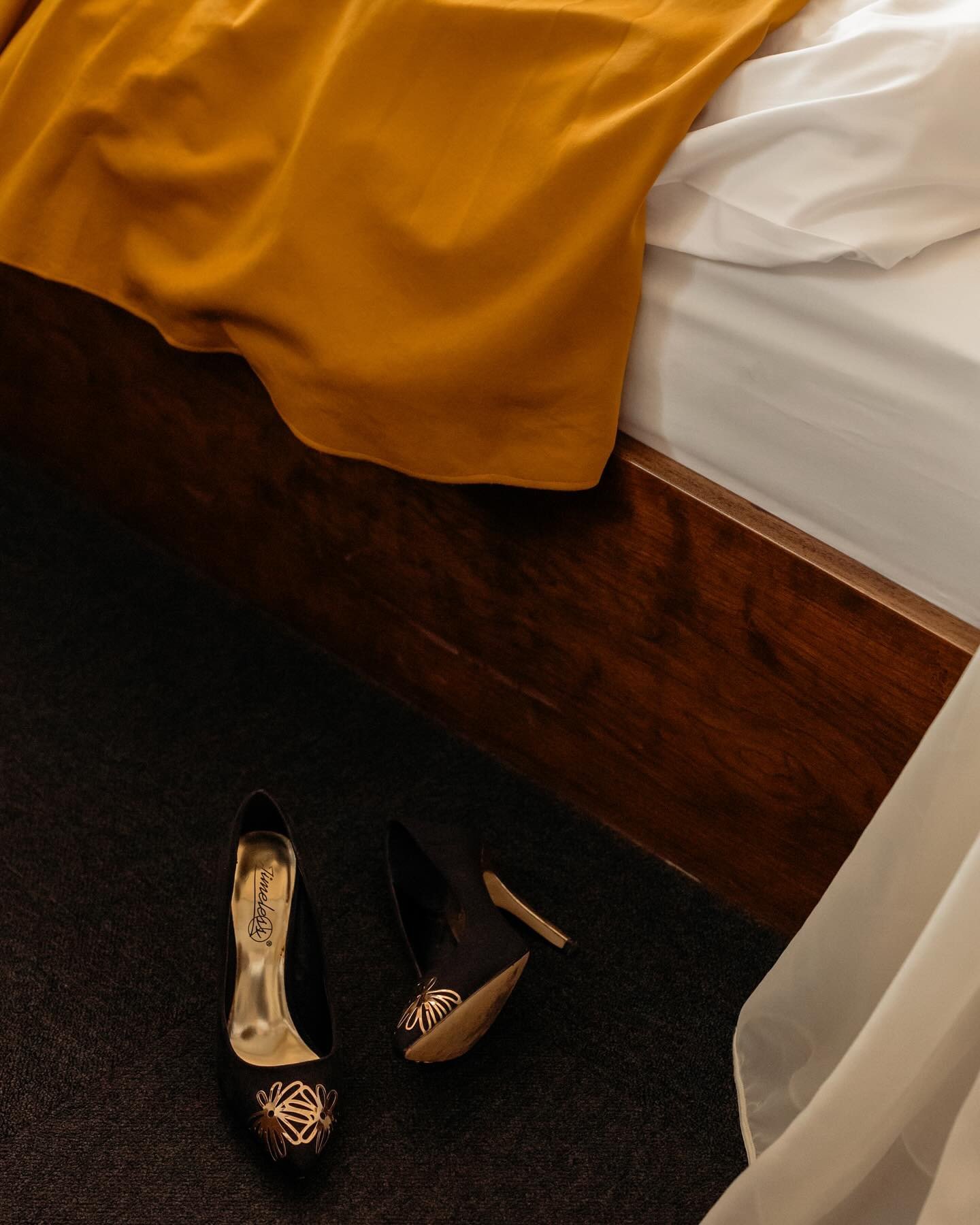 Cozy vibes and golden tones