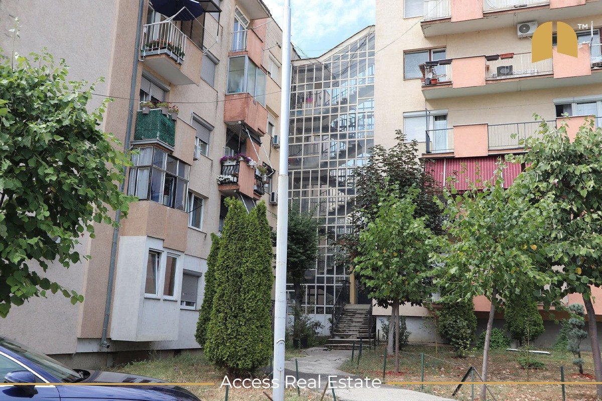 Banesë në SHITJE te Bregu i Diellit