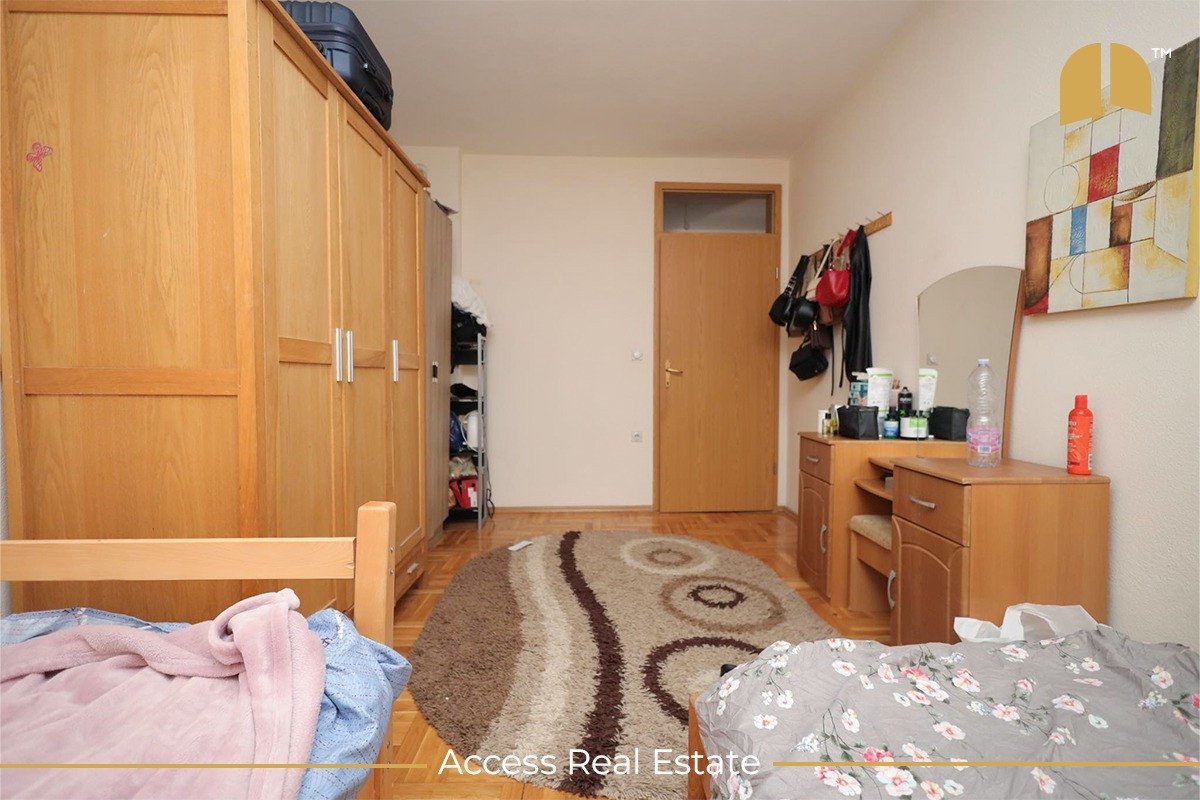 Thumbnail image 5