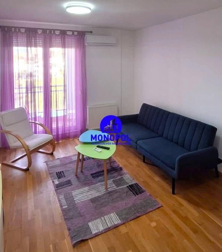 Banesë me qira në Bregun e Diellit