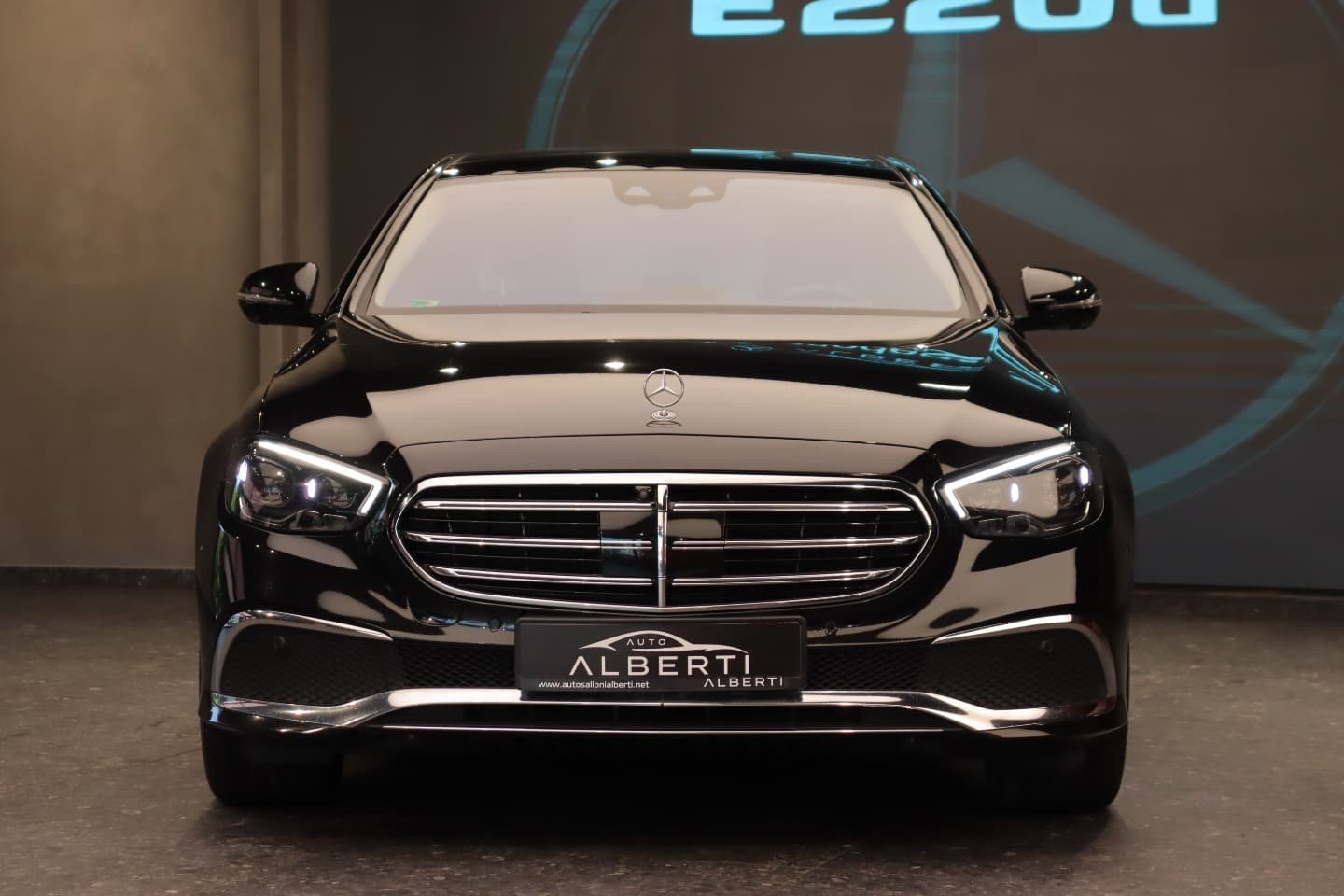 Mercedes-Benz E 220d
