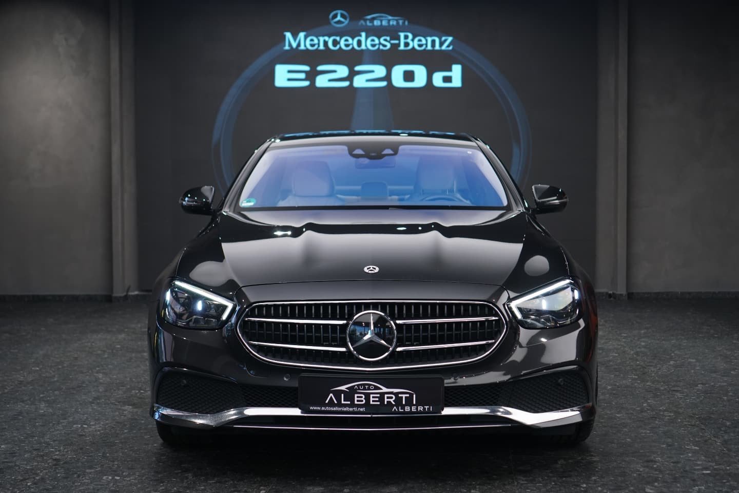 Mercedes-Benz E 220d 9G-TRONIC (2021)
