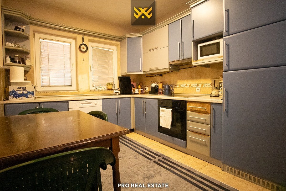 Thumbnail image 3