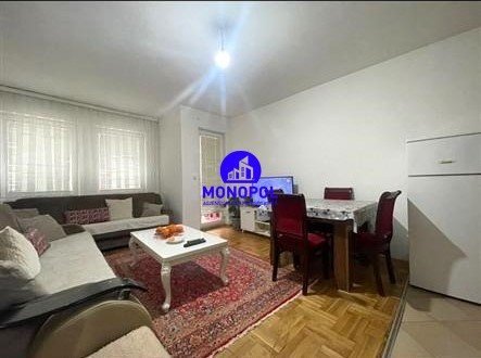 Banesë me qira në Fushë Kosovë