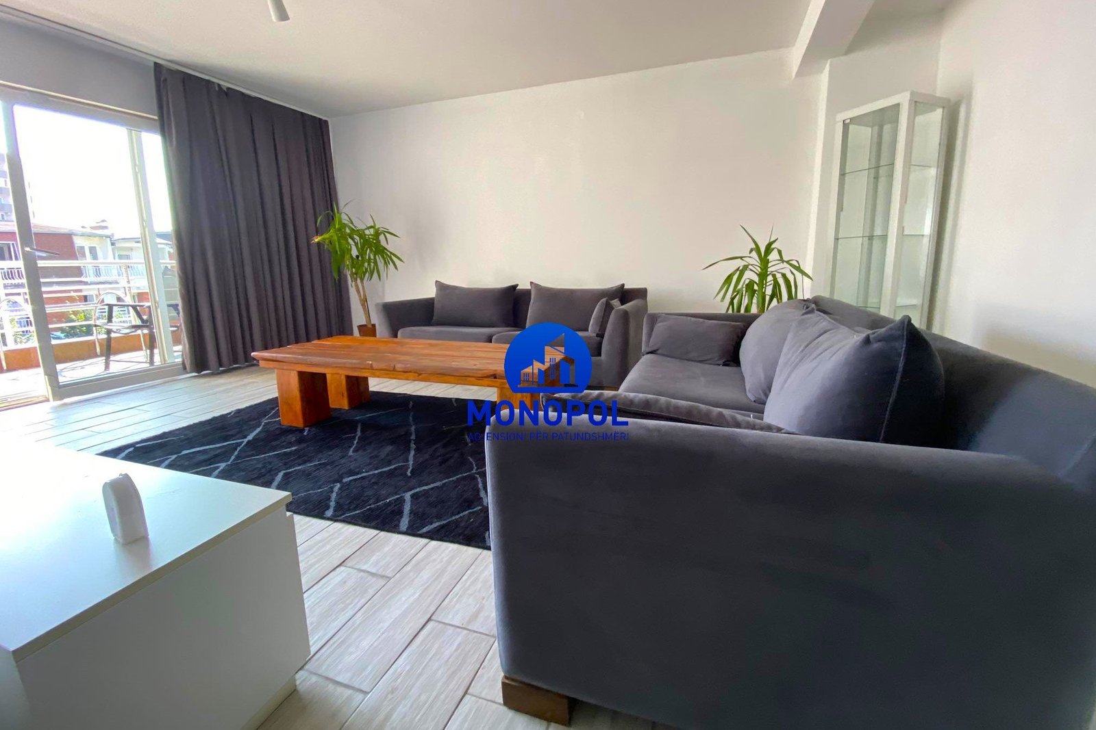 Banesë Moderne Duplex me qira në Dardani