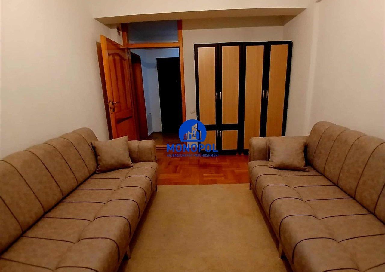 Banesë me qira në Emshir Kalabri