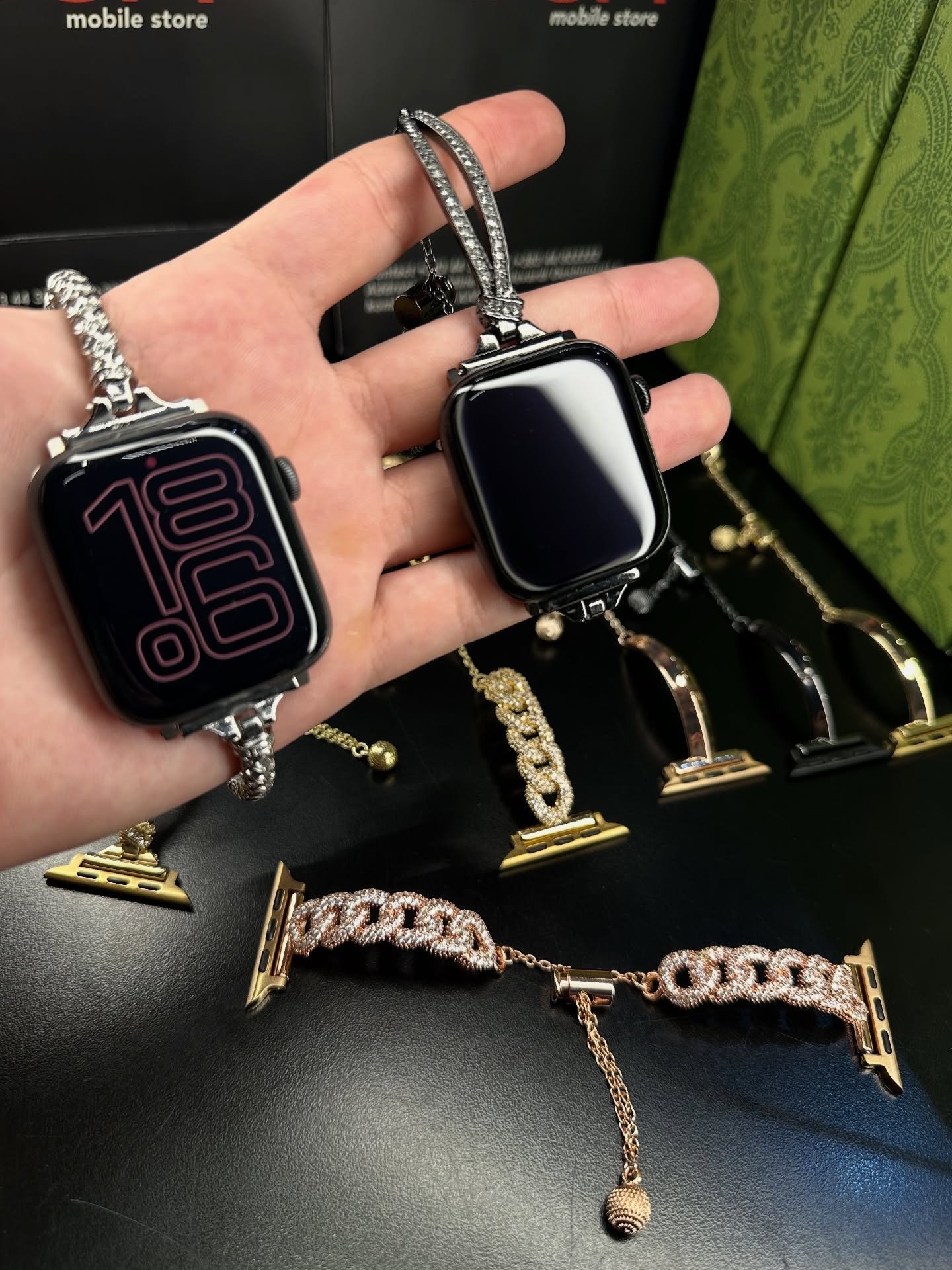 Rrypa Apple Watch për femra
