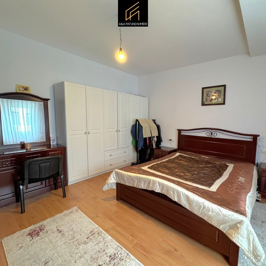 Thumbnail image 8