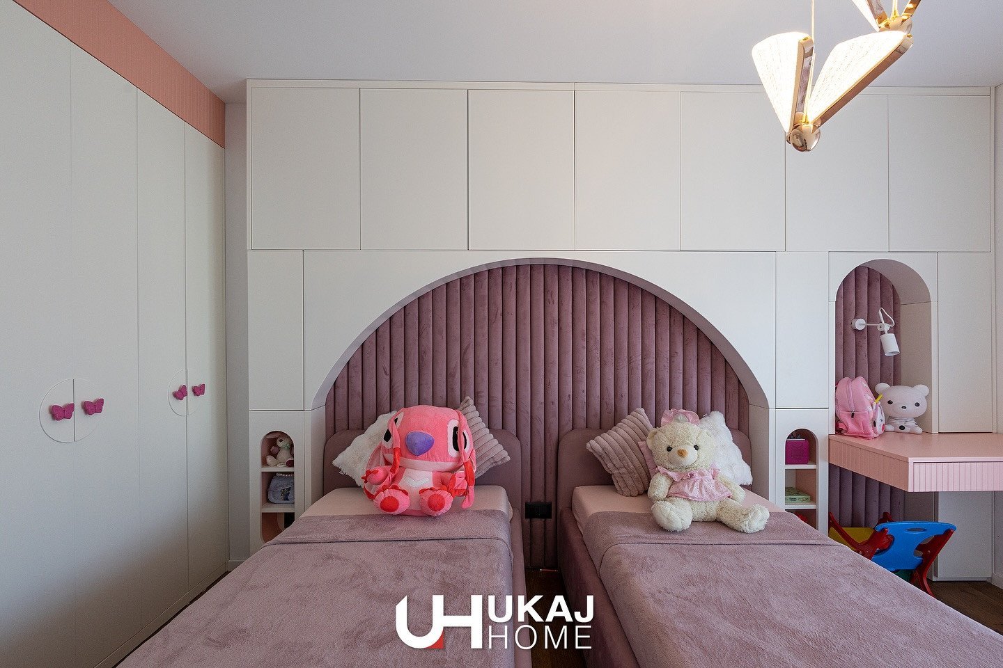 A bedroom that hugs you back after a long day