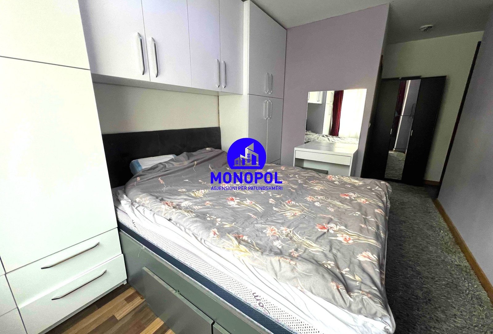 Thumbnail image 6