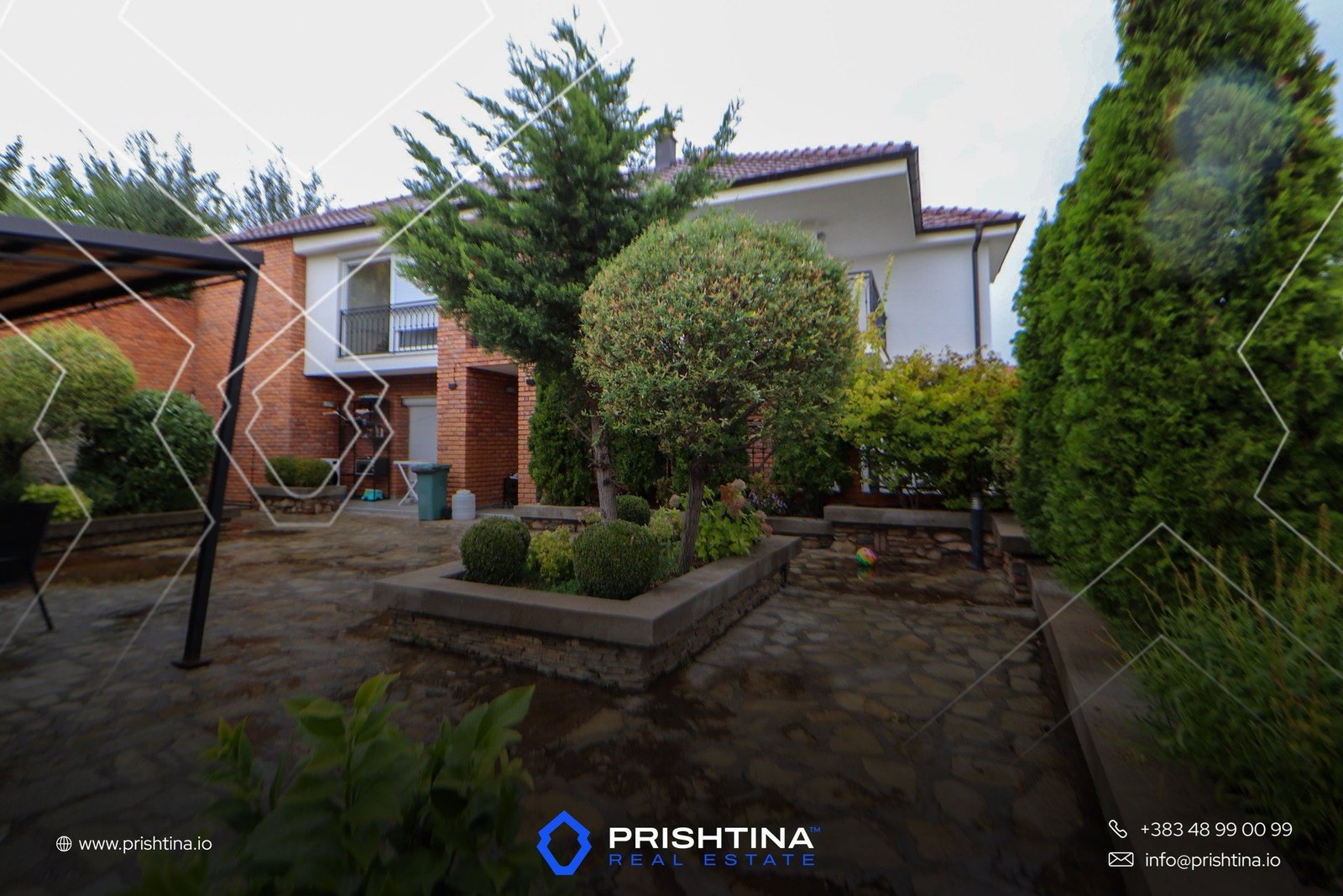 Shtepi ne shitje te Lagjja e Bledit