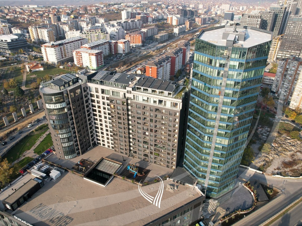 Zyre 552m2 me qira në lagjen Lakrishtë - Dukagjini Tower