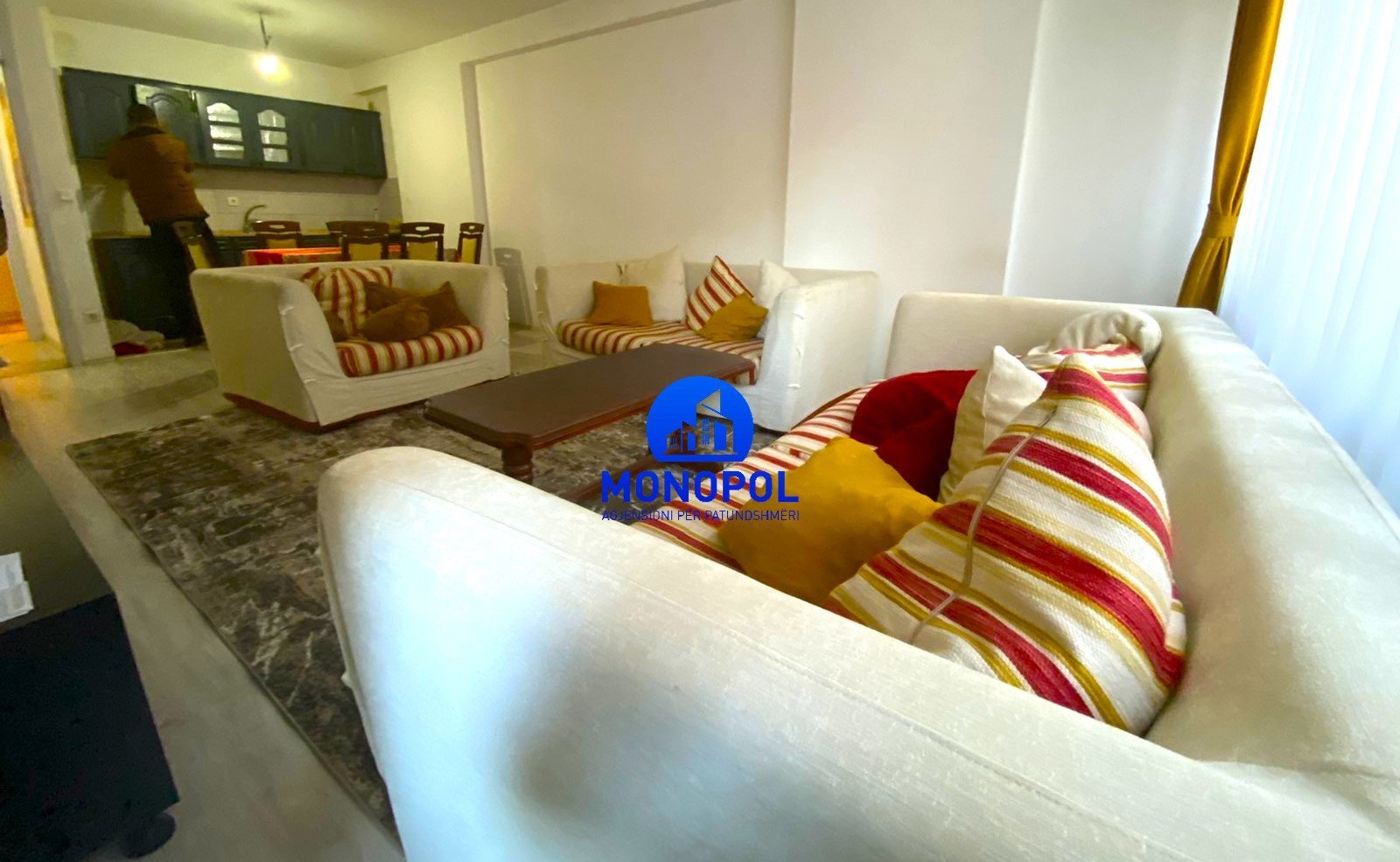 Thumbnail image 1