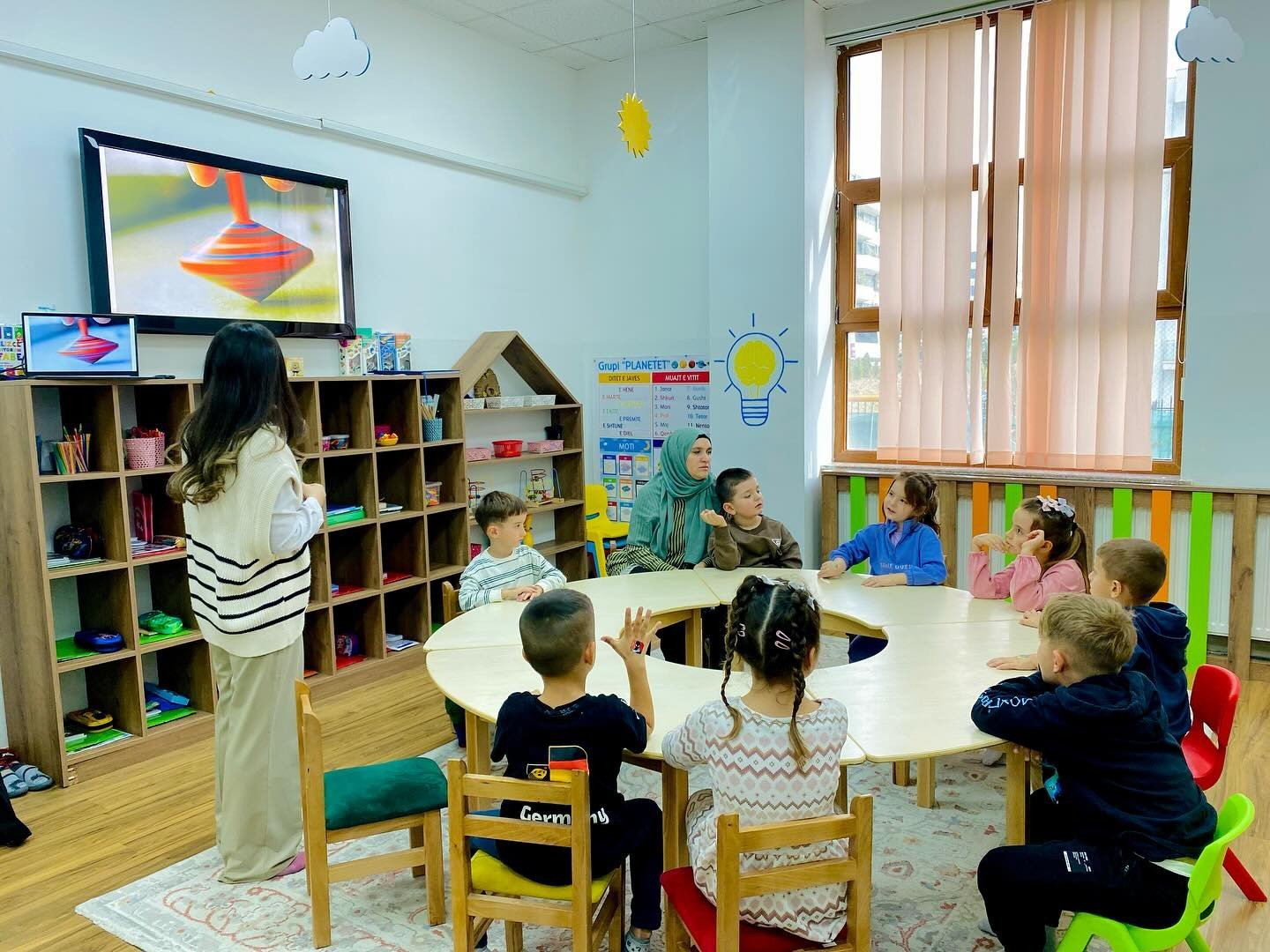 Astronautët e vegjël u bënë inxhinierë sot