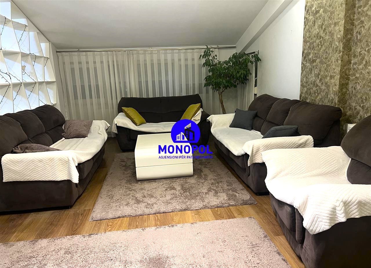 Banesë me qira në Rrugën B