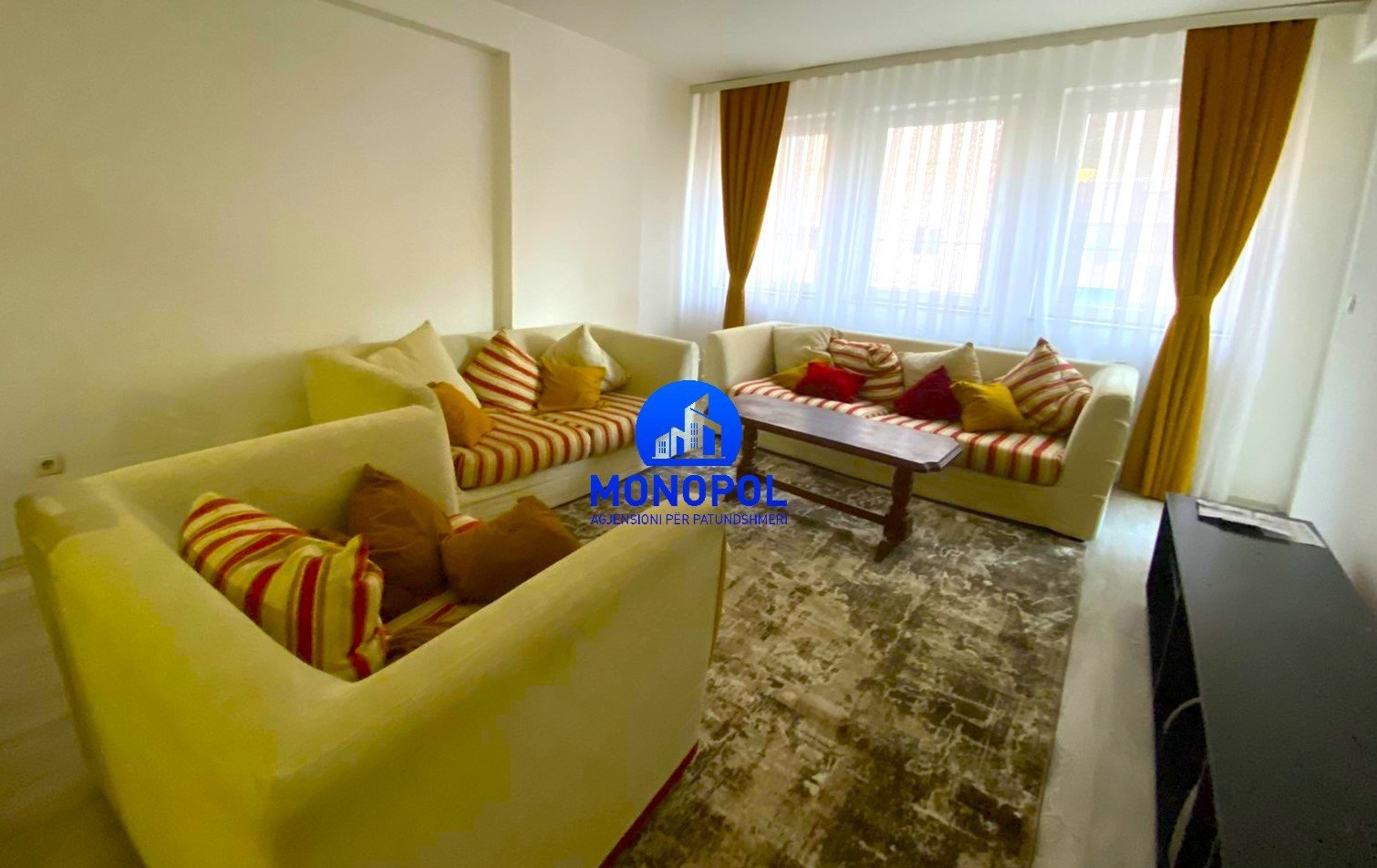 Banesë me qira në Fushë Kosovë