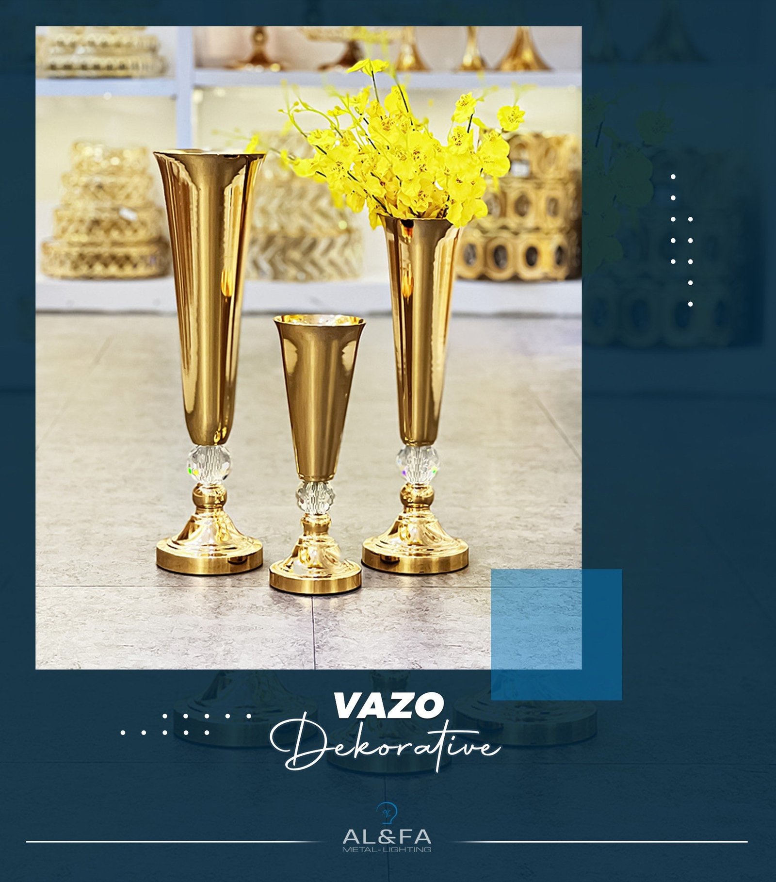 Këto vazo dekorative me ngjyrë ari dhe bazë kristali janë simbol i luksit dhe finesës