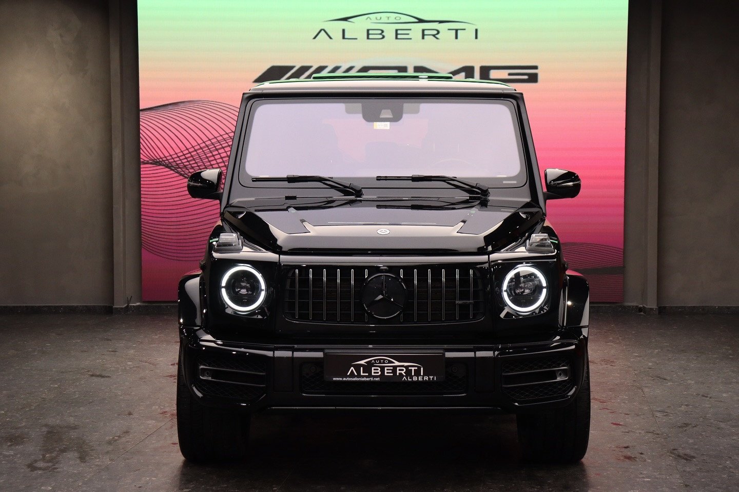 Mercedes Benz AMG G63 V8 BI-Turbo