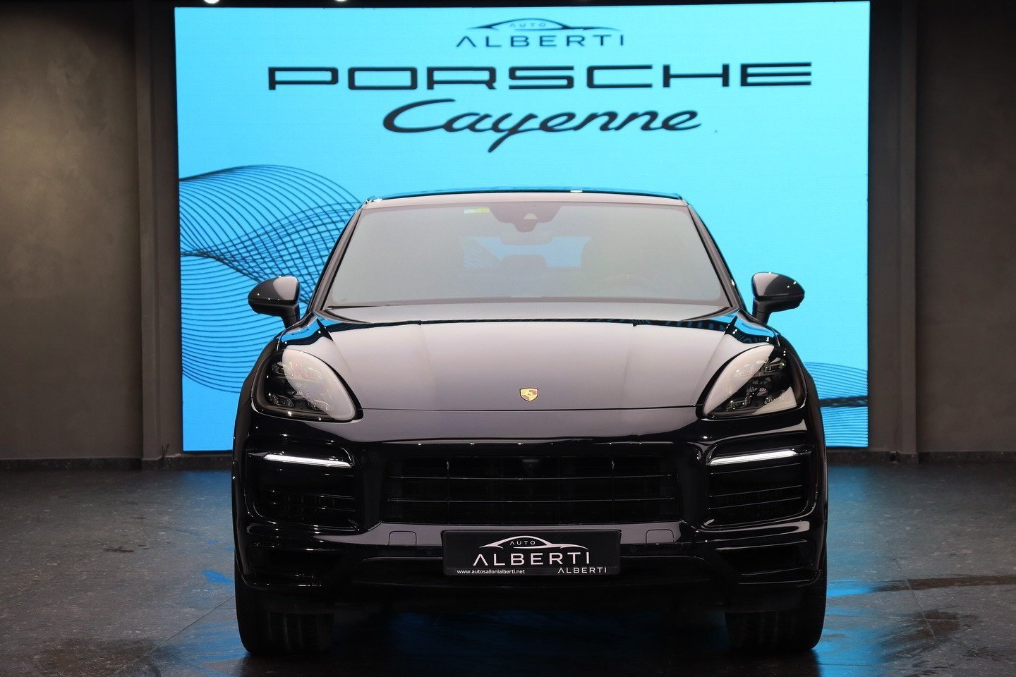 PORSCHE CAYENNE