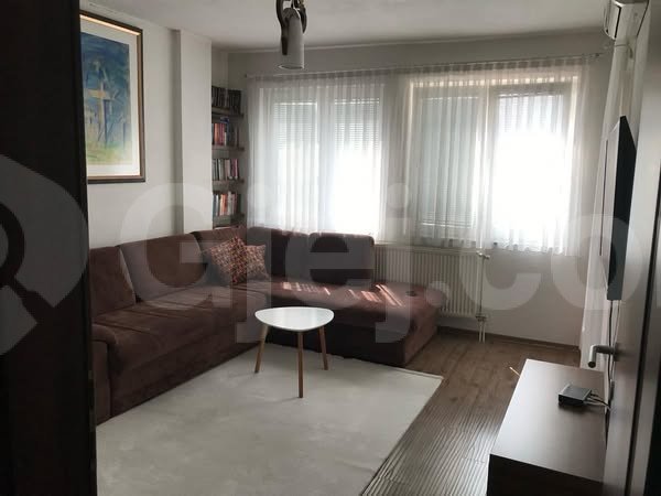 Banesë në #shitje në Fushë Kosovë