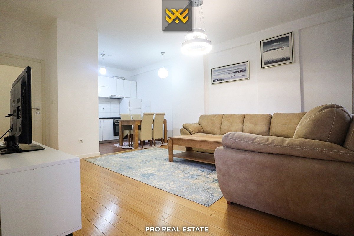 Banesë me qira - Rruga B