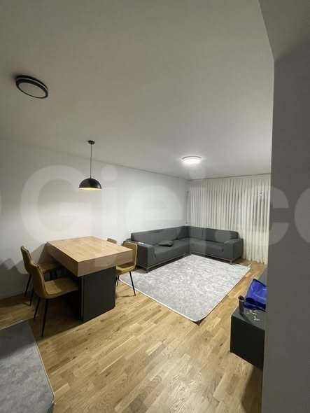 BANESË ME QIRA 2+1 NË MATIN 1