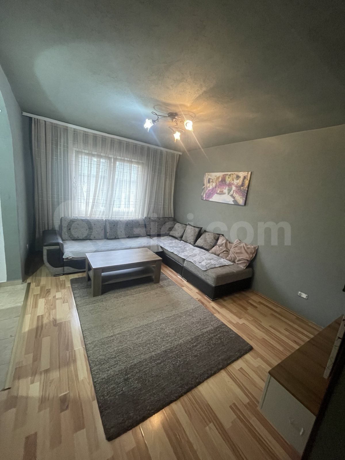 BANESË ME QIRA 2+1 NË KALABRI (EMSHIR)