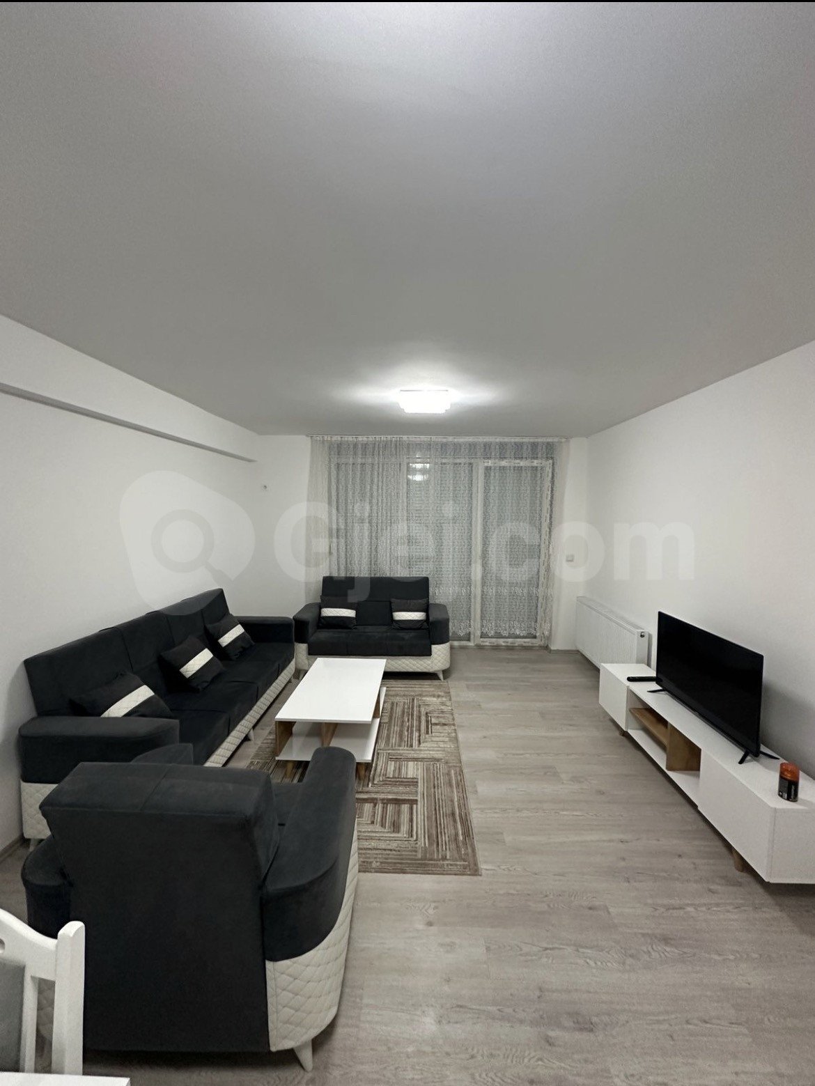 Banesë në #shitje në Prishtinën e Re