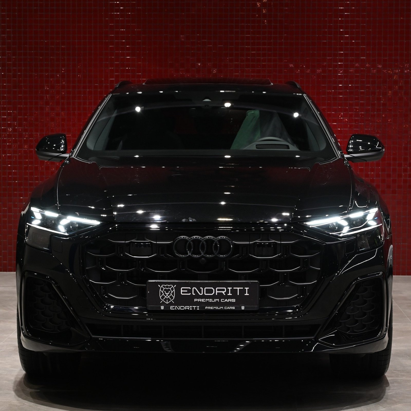 𝐀𝐔𝐃𝐈 𝐐𝟖 𝐒-𝐋𝐈𝐍𝐄 𝟓𝟎𝐓𝐃𝐈 𝐐𝐔𝐀𝐓𝐓𝐑𝐎 𝗖𝗔𝗥𝗕𝗢𝗡