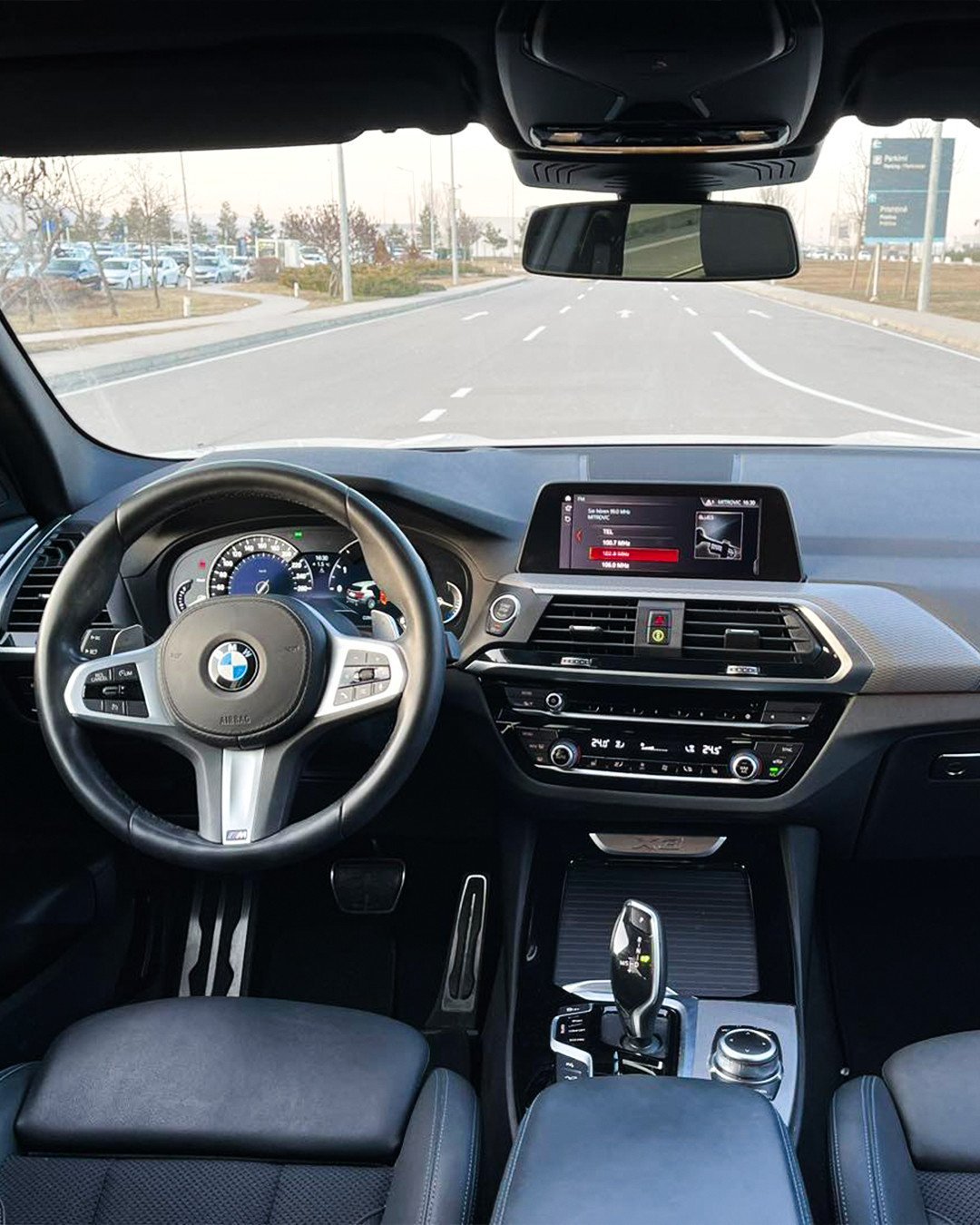 Brendësia moderne e veturave tona është projektuar për të ofruar rehati maksimale