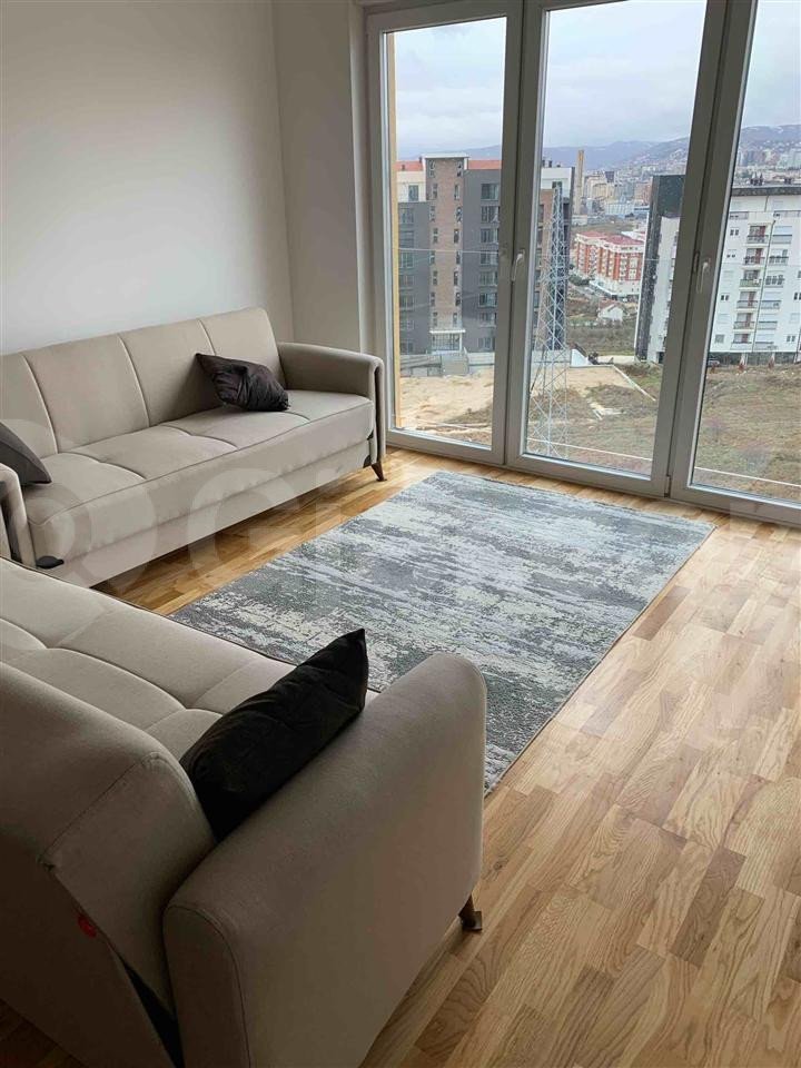 BANESË ME QIRA 2+1 NË KALABRI (EMSHIR)